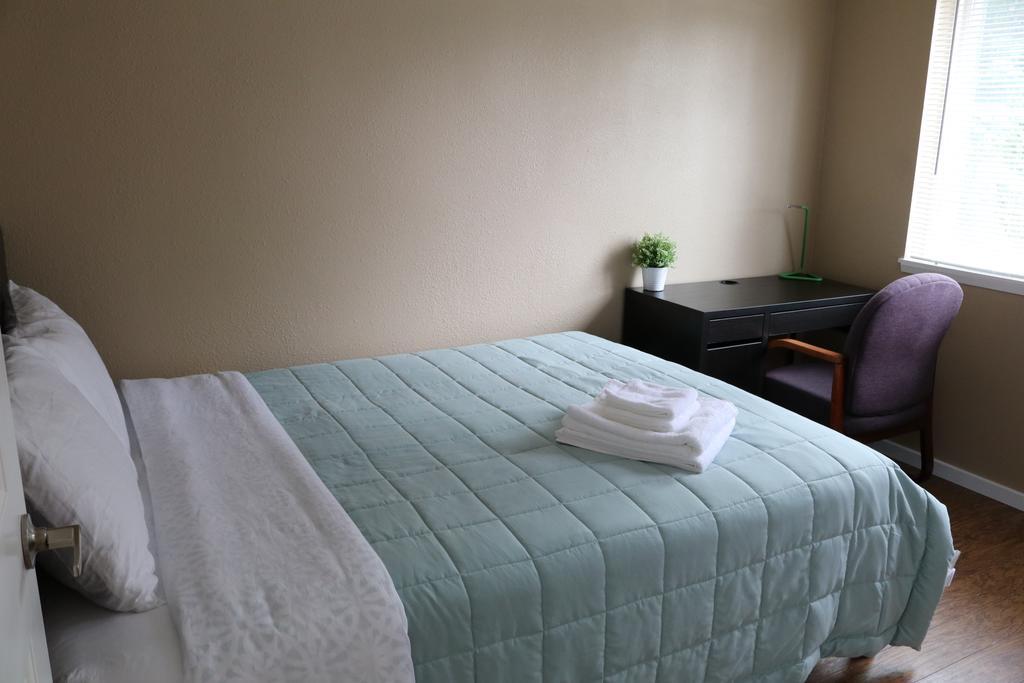 Quiet, Clean And Comfortable Room Seattle Kültér fotó